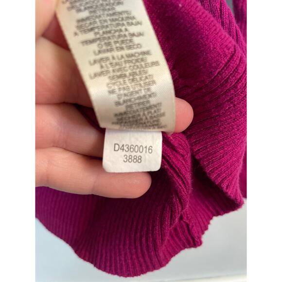 DKNY Jeans, Size Medium, Berry Purple Rib Knit Sweater, Super Soft Bump Friendly - Picture 6 of 8